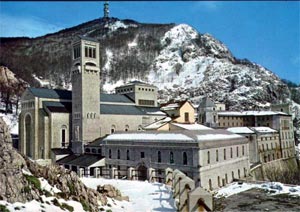 matrimonio ad avellino, santuario di Montevergine - campania sposi.com